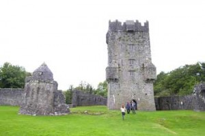 Aughnanure-castle-1